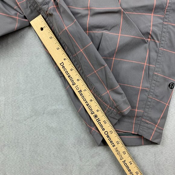 Lululemon Mens Shorts 32 Gray Pink Plaid Windowpane Chino Nylon Stretch 9" Golf - Picture 6 of 7